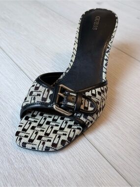 GUESS Black and Cream Logo Slide Mule with Buckle